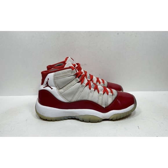 Nike Air Jordan 11 Retro Cherry 2022 378038-116 Size 6.5y / Women's 8 Shoes